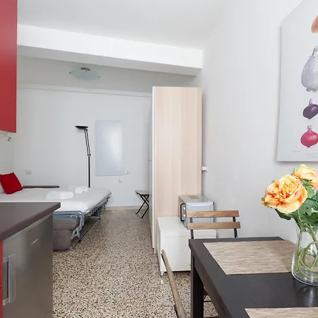 Appartement Guesthost - Sant'ambrogio Modern *